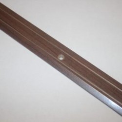 Стыкоперекрывающий одноуровневый алюминиевый порог с отверстиями А1 (25 мм) Тали (0,9м)